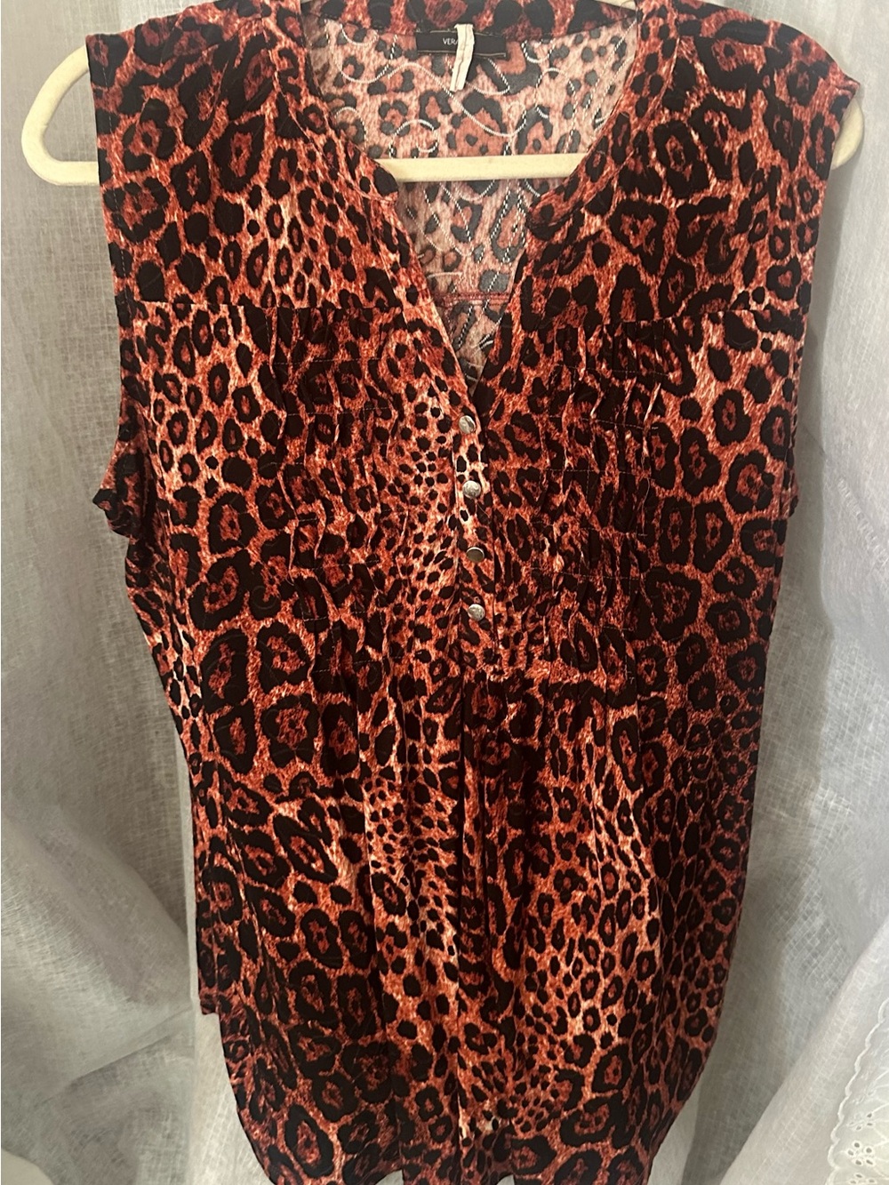 Sleeveless V-Neck Leopard Print Blouse in Rust and Black